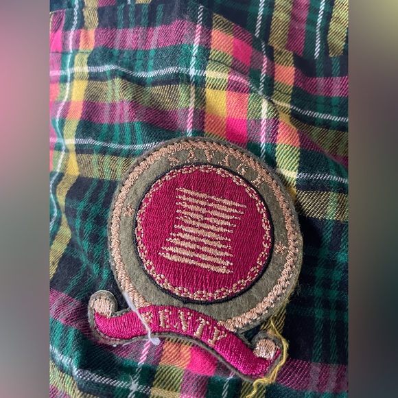 Savage X Fenty Cropped Raw Edge Plaid Button Down Shirt Blue Academia Size 1X - Picture 3 of 5